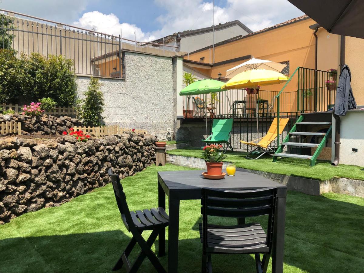 Etna Vintage Hotel Лингуаглоса Екстериор снимка