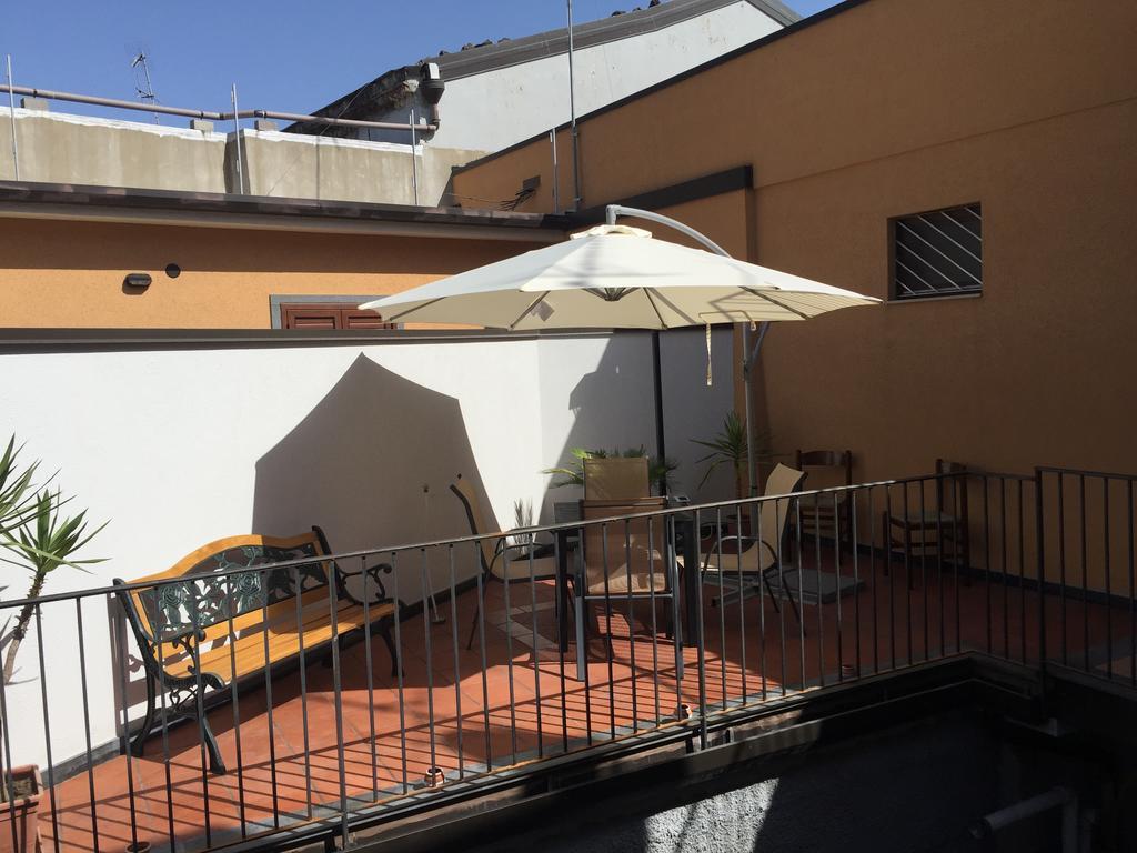 Etna Vintage Hotel Лингуаглоса Екстериор снимка
