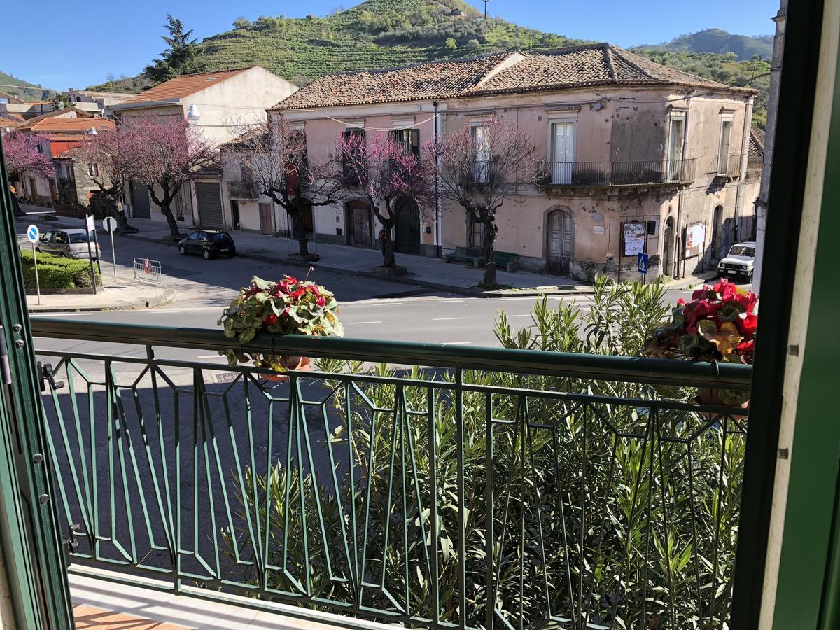 Etna Vintage Hotel Лингуаглоса Екстериор снимка