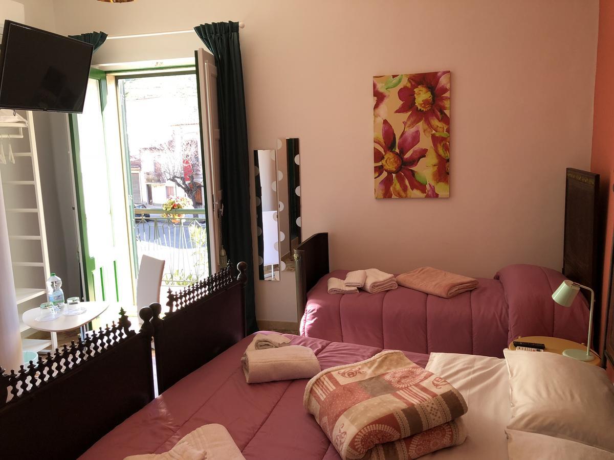 Etna Vintage Hotel Лингуаглоса Екстериор снимка