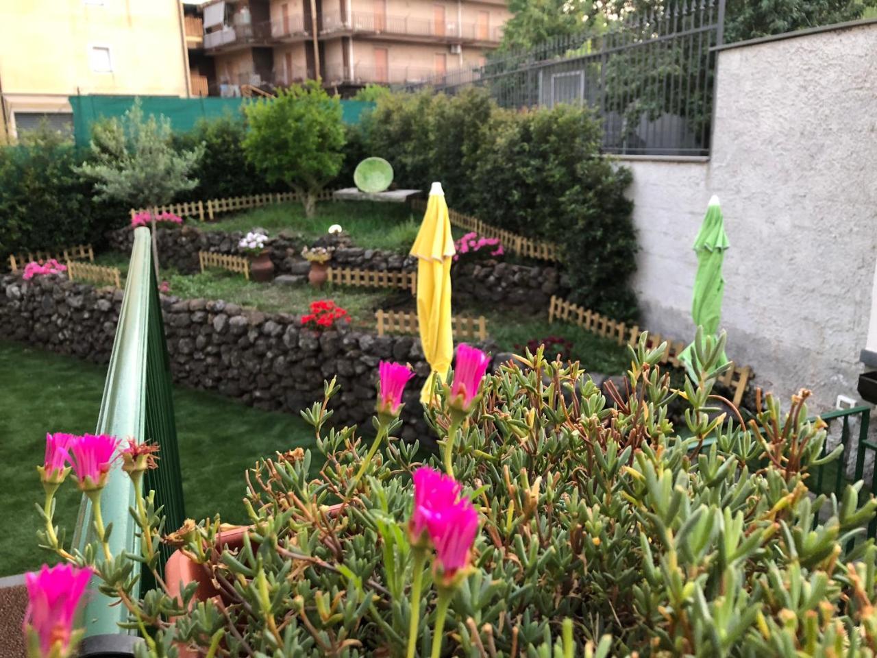 Etna Vintage Hotel Лингуаглоса Екстериор снимка