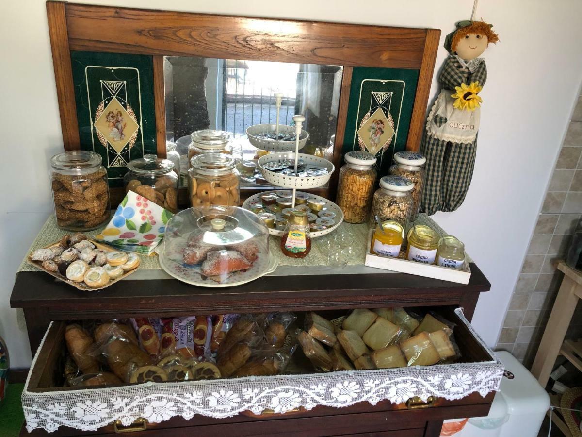 Etna Vintage Hotel Лингуаглоса Екстериор снимка
